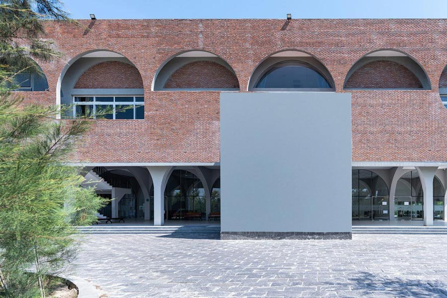 /brick-library-HAS-Architecture-&-HNA Architects